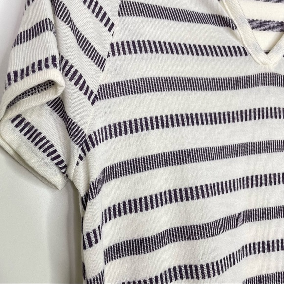 Stitch Fix l Kaileigh Split Neck Top, Small - Picture 7 of 8